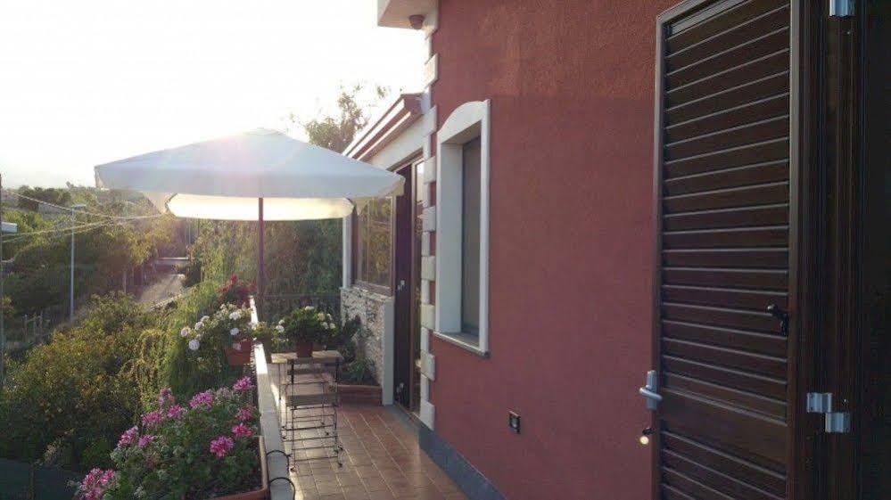 Bed and Breakfast Anthea Dell' Etna Santa Venerina Exterior foto
