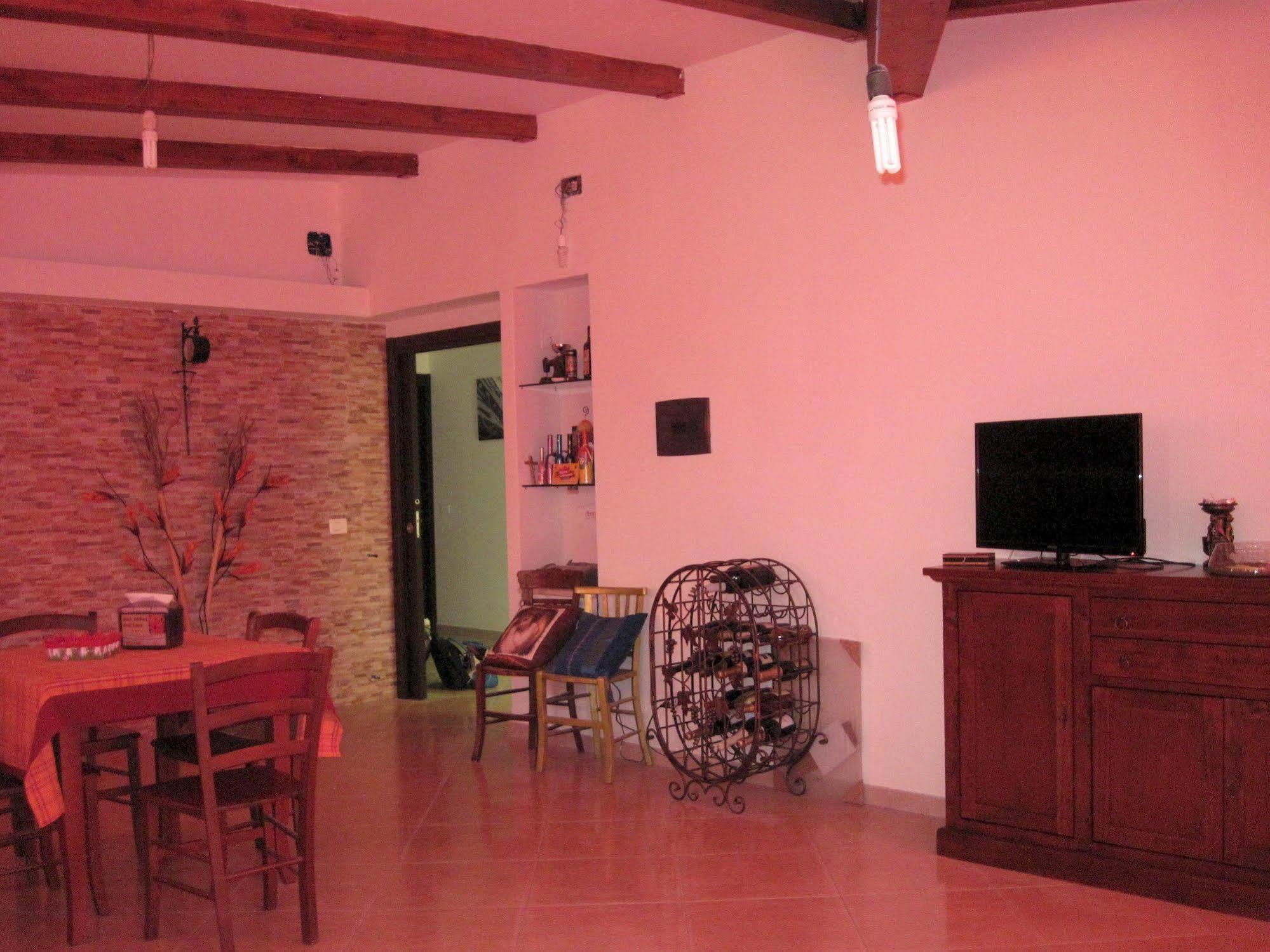 Bed and Breakfast Anthea Dell' Etna Santa Venerina Exterior foto