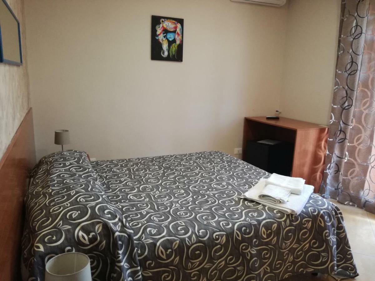 Bed and Breakfast Anthea Dell' Etna Santa Venerina Exterior foto